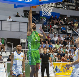 El Monbus Obradoiro 2025/26: 1×1 Aitor Etxeguren