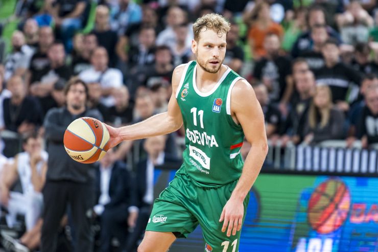 El Estrella Roja quiere volver a contar con Jaka Blazic y Marko Simonovic