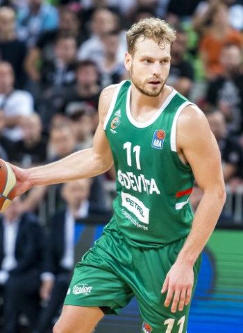 El Estrella Roja quiere volver a contar con Jaka Blazic y Marko Simonovic