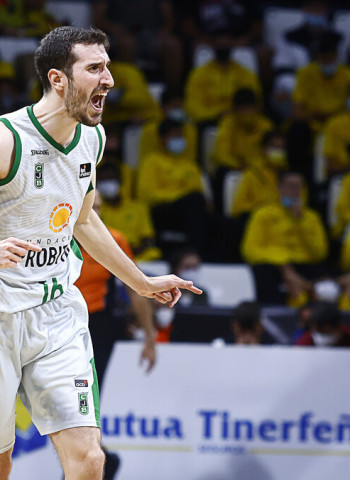 El Joventut sentencia al Lenovo Tenerife en el último cuarto (72-79)