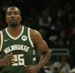 Serge Ibaka anhela una oportunidad para continuar en la NBA