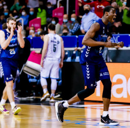 La sangre fría andorrana decide en el último cuarto (82-72)
