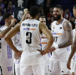 El Real Madrid se luce en casa y se lleva el partido ante Coviran Granada (108-75)