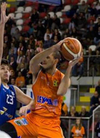 LEB Oro: Actel F Lleida y Leyma Coruña sufren para mantener el coliderato