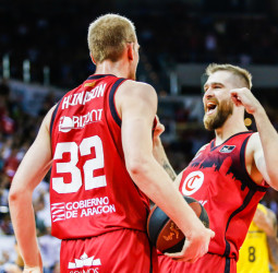 La revolución zaragozana también puede con el Barcelona (89-83)