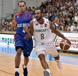 Adam Hanga se une al equipo tras su gran actuación en el Preeuropeo