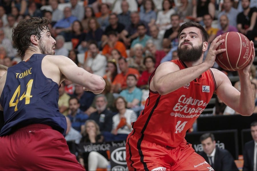 La Fonteta decide el pase a semifinales ante el FC Barcelona Lassa