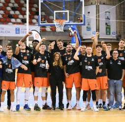 El Leyma Coruña se proclama campeón del Trofeo Teresa Herrera (87-79)