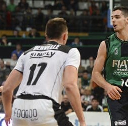El FIATC Joventut se queda sin gasolina en el último cuarto (73-92)