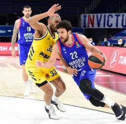 El Efes vuelve a Alemania para enfrentarse al ALBA