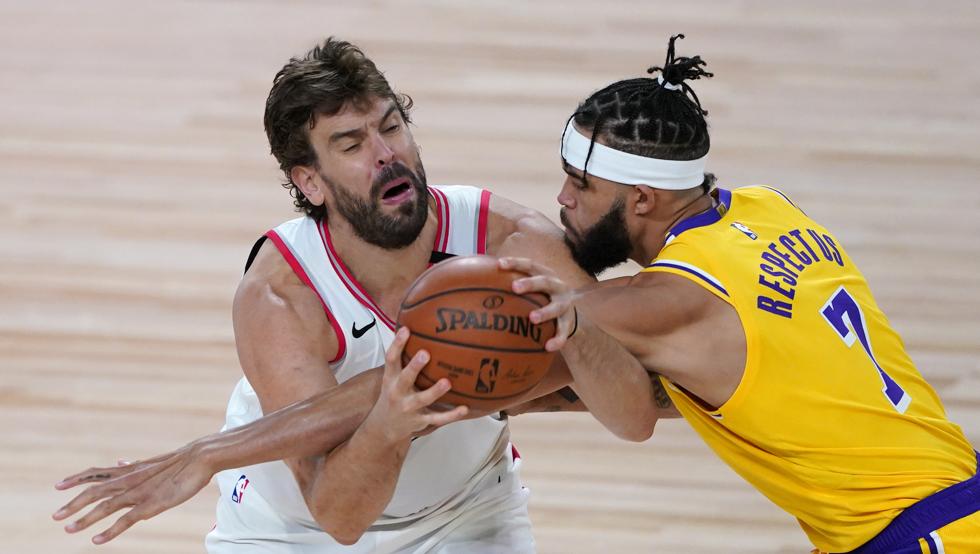 Los Raptors se imponen de manera solvente ante los Lakers (92-107)