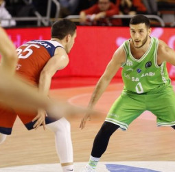 Baxi Manresa cae y se despide del sueño europeo (61-64)