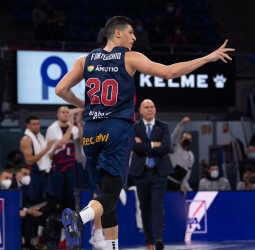 La mejor versión de Fontecchio ilumina al Bitci Baskonia (93-72)