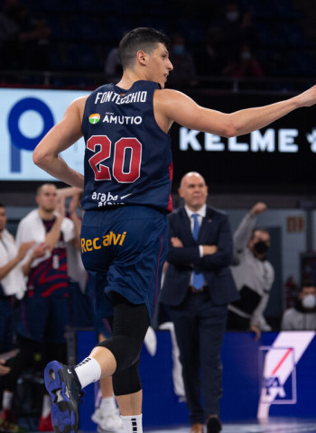 La mejor versión de Fontecchio ilumina al Bitci Baskonia (93-72)