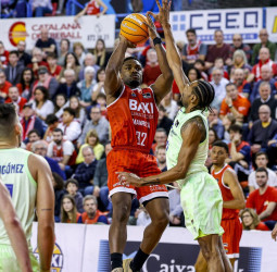 El Manresa agudiza la crisis del Barcelona, 85-72
