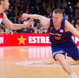 Victoria sin paliativos de un FC Barcelona que no baja el ritmo en la competición doméstica (107-71)