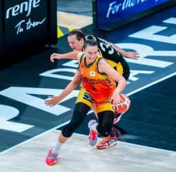 El combo Ouviña-Romero consigue el pase a semis para el Valencia BC, 69-56