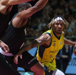 MoraBanc Andorra conquista Miribilla y se afianza en el Playoff (72-82)