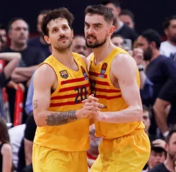 El Barcelona recupera el factor cancha en el Pireo, 80-82 [2-1]