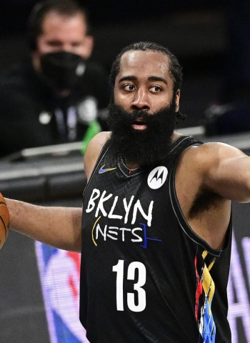 Los Philadelphia Sixers insisten en James Harden