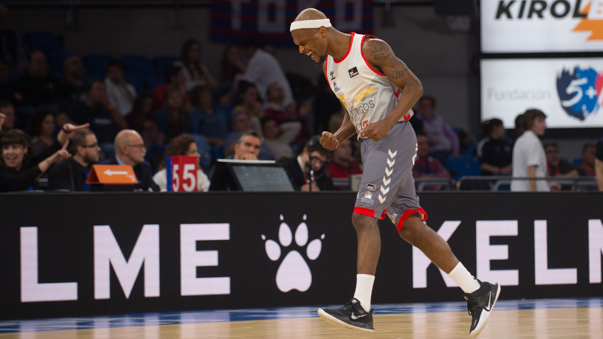 Derrota del Baskonia ante San Pablo Burgos (74-82)