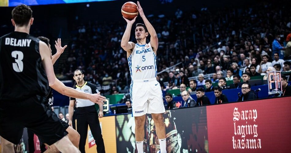 Grecia logra una victoria dramática ante Nueva Zelanda con una remontada en los últimos minutos (83-74)