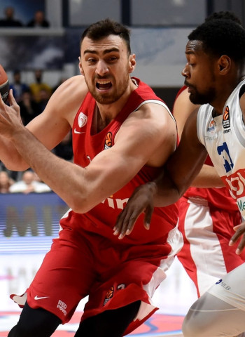 Olympiacos rompe su mala racha a costa del Buducnost (76-89)