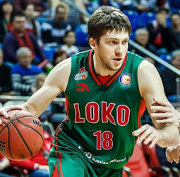 Voronov ficha por el Unics Kazan