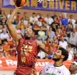 Jordan Sakho continuará en el UCAM Murcia