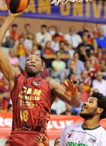 Jordan Sakho continuará en el UCAM Murcia