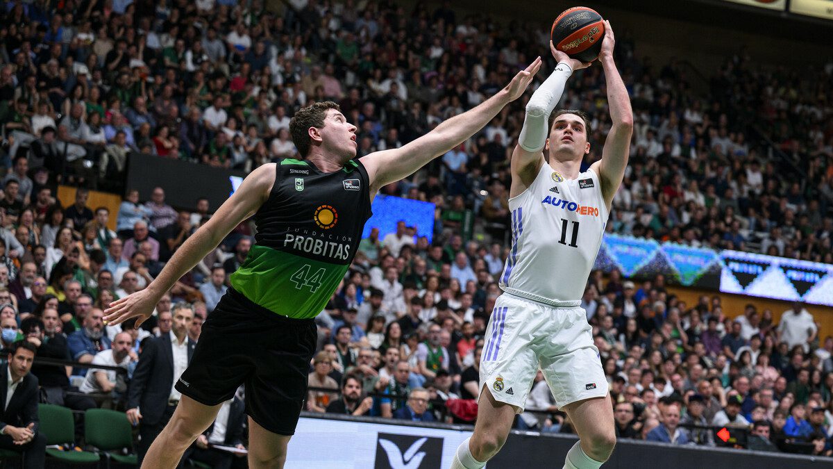 Victoria del Real Madrid a pocos días de las grandes citas en Europa (76-86)