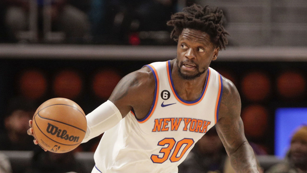 Julius Randle emula a Patrick Ewing