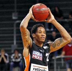 El Darussafaka Dogus ficha al alero Will Clyburn