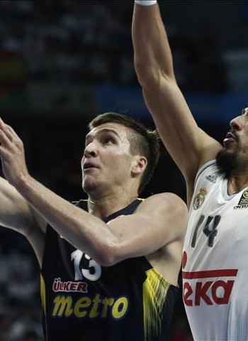 Bogdan Bogdanovic duda entre irse a los Kings o quedarse en el Fenerbahce