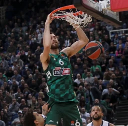 Cazoo Baskonia cede en Atenas (98-83)