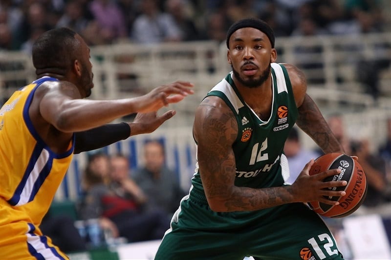 Denmon acribilla al Khimki Moscú (93-65)