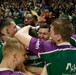 Jaime Fernández decide el partido del año (104-103)