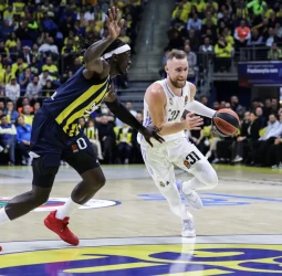 Gran victoria del Madrid en Estambul (71-85)