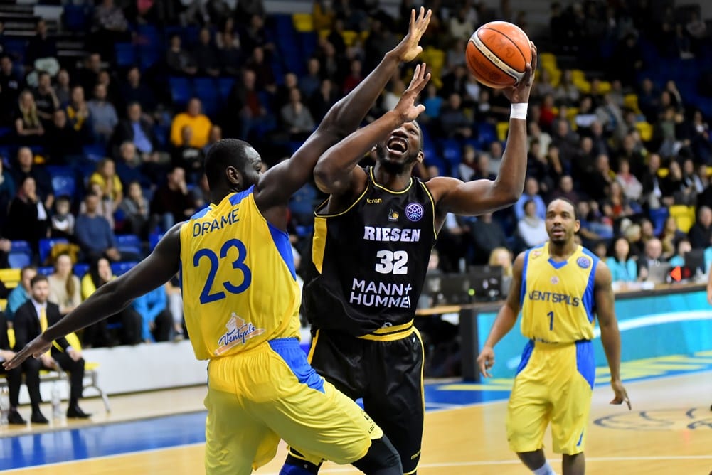 Trevor Mbakwe negocia con el AEK Atenas