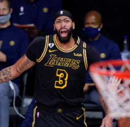 Un triple de Anthony Davis pone el [2-0] (105-103)