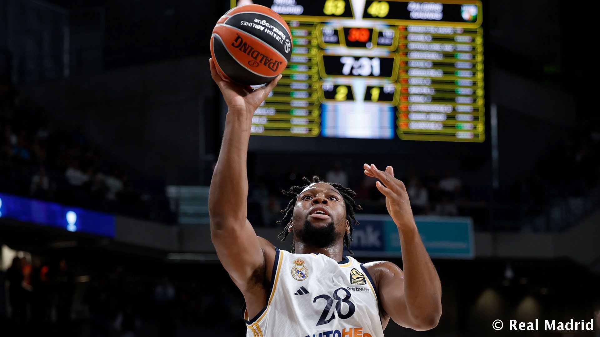 Guerschon Yabusele se lesiona la rodilla