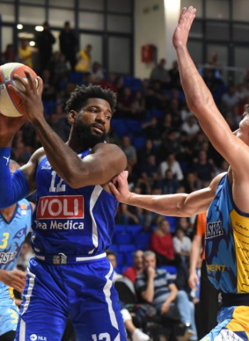 Olympiacos llega a un acuerdo por dos temporadas con Hassan Martin