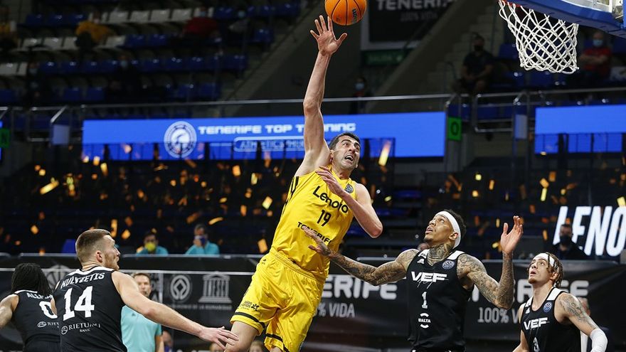 El Lenovo Tenerife gana a VEF Riga (77-64)