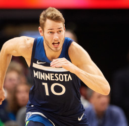 Jake Layman negocia con el Panathinaikos