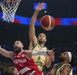 Australia se despide del Mundial con victoria (100-84)