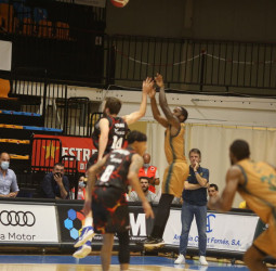 Triunfo del Real Betis ante el Gran Canaria para crecer y para creer (65-78)