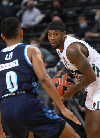El Panathinaikos vence en la prórroga al ALBA Berlín (102-110)