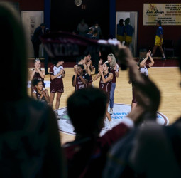 El Baxi Ferrol se atreve a sonreír entre los favoritos