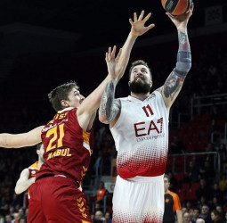 Miroslav Raduljica y Armani Milán separan sus caminos