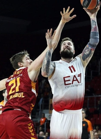 Miroslav Raduljica y Armani Milán separan sus caminos